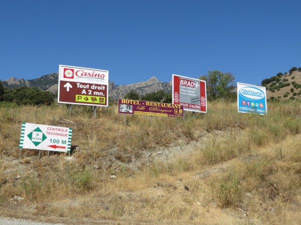 Affichage publicitaire illégal  en Corse :  l’État à nouveau condamné 