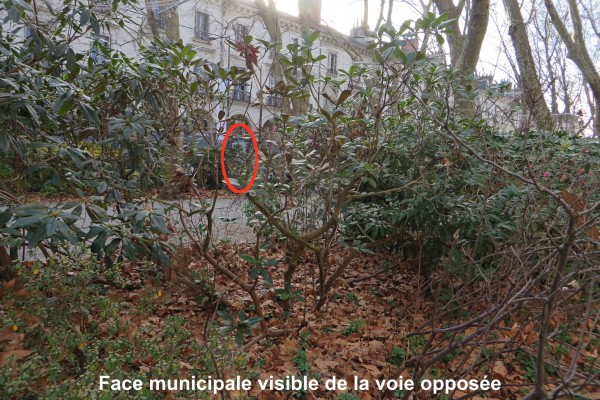 Tours : des panneaux illégaux dans toute la ville
